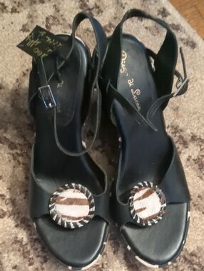 Diego di Lucca Geometric Medallion Wedges